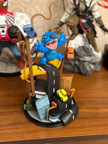 500 elementli pazllar: Q-Fig firması Stitch fiquru — 3