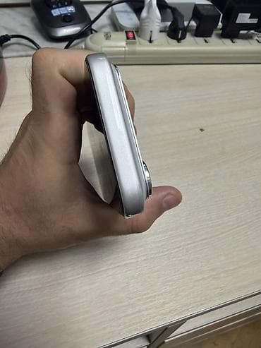 Elektronika: IPhone 17 Pro, 256 GB, Gümüşü, Zəmanət, Sənədlərlə — 6