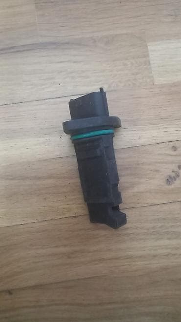 açar korpusu: Məhsul: Avtomobil ehtiyat hissələri dəsti Tərkib: - Sükanaltı kombinə — 6