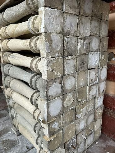 daş kubik: Təbii daş balyustrlar (balyustrada dirəkləri) - Material: təbii daş — 2