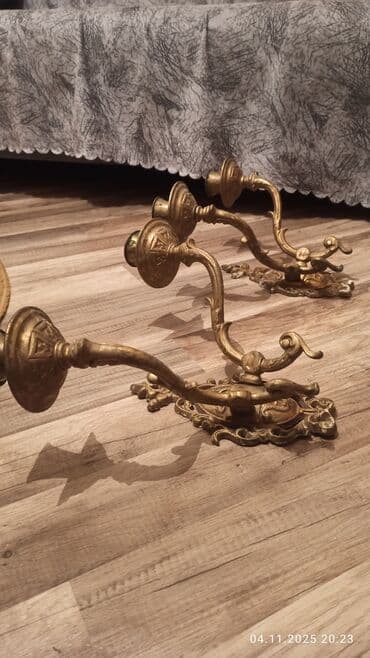 qrup şəkilləri: Məhsul: Bərk tökmə metal divar şamdanları (2 qol) Təsvir: - — 5