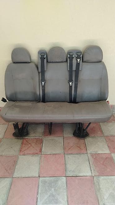 mercedes benz qiyməti: 3 nəfərlik mikroavtobus arxa oturacağı - Material: boz rəngli süni — 1