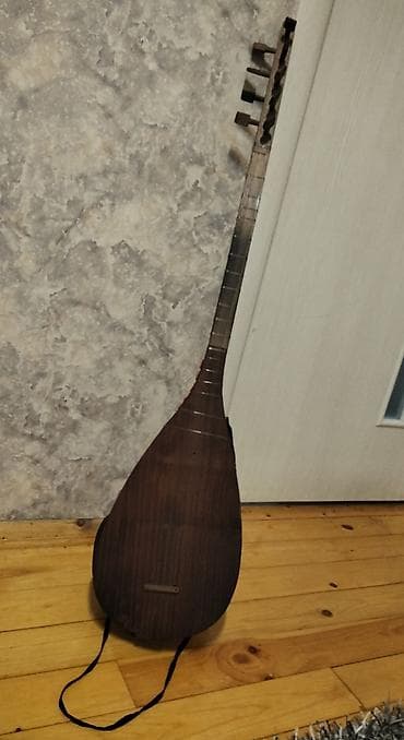 Книги и журналы: Telebeler üçün saz elektron təzədir alınıb toyu üçün aparat qoşul — 1