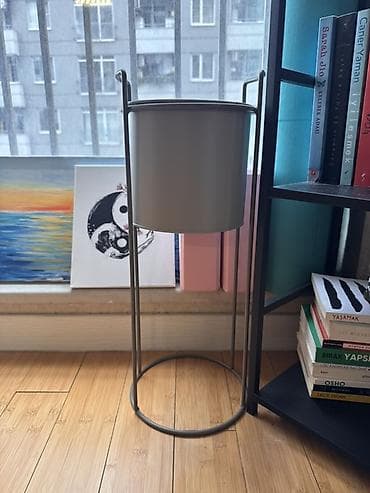 Metall bitki qabı stendi – minimalist dizayn - Material: möhkəm metal