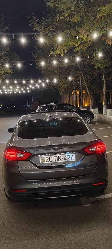 land rover satiş: Ford Fusion sedan - Kuzov: 4 qapılı sedan, tünd boz rəng - Mühərrik — 5