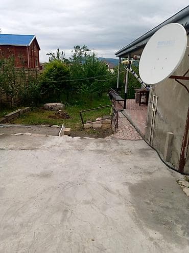 kiraye evlerin satisi: Şamaxı, 100 kv. m, 3 otaqlı — 2