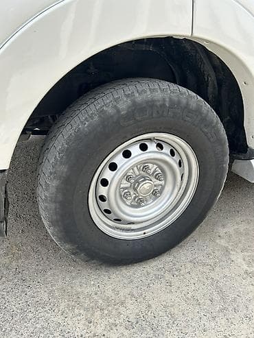 Mitsubishi Pajero üçün orijinal polad disk və təkər komplekti. Uyğun