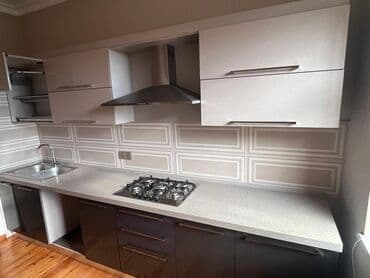 inek sudu: Mətbəx mebeli dəsti - Üst dolablar: parlaq açıq rəngli fasadlar, uzun — 3