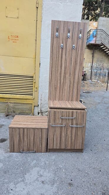 dehliz skaflari: İşlənmiş, 2 qapılı Düz dolab, Dəhliz dolabı, Azərbaycan — 1