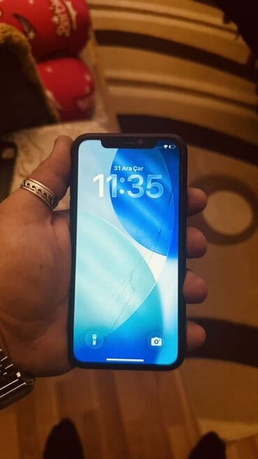 Apple iPhone: IPhone 11, 64 GB, Qara, Qırıq — 2