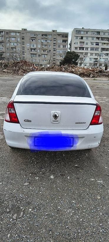 masım: Renault Clio: 1.4 l | 333990 km Sedan — 5