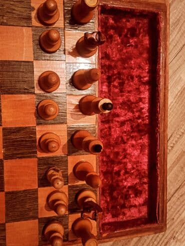 masaüstü futbol oyun seti: Taxta şahmat dəsti – qutulu, əl işinə bənzər klassik model — 7