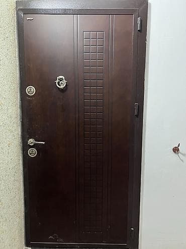 qapi kraskalari: Mənzil üçün İşlənmiş Giriş qapısı 90x205 sm Glazok ilə, Zəmanətsiz, Ünvandan götürmə — 2