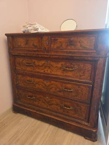 вазы из богемского стекла: Antik mebel dəsti - Ağac komod: Klasik üslubda, təbii ağacdan. Üst — 1