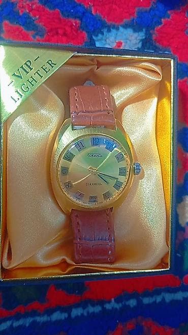 rusiya saat: Qol saatı, Vostok, rəng - Qızılı — 8