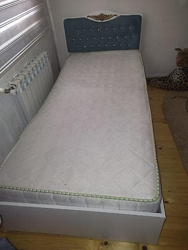 Təknəfərlik çarpayı, Bazasız, Matras ilə, Siyirməsiz