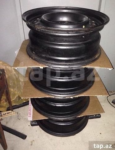 Mersedes ucun disklar. R 16 /4 adaddir.!…Zavodduur 4-da.Boş boş yera