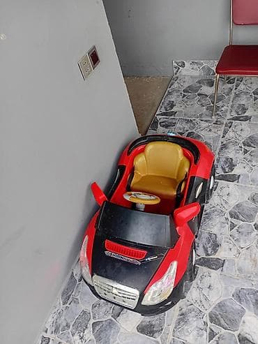 Uşaq elektrik maşını – idman kupe dizaynı - Rəng: qara/qırmızı
