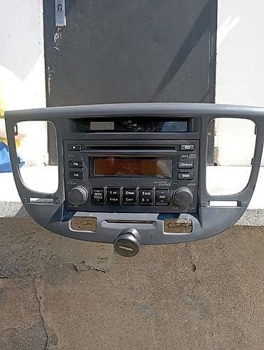 Ehtiyat hissələri: Kia rio 2008 original magnitola çərçivə ilə birlikdə — 1