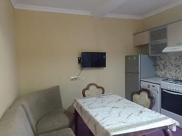 Otaqlar: 80 kv. m, 2 otaqlı, Kombi, Qaz, İşıq — 8