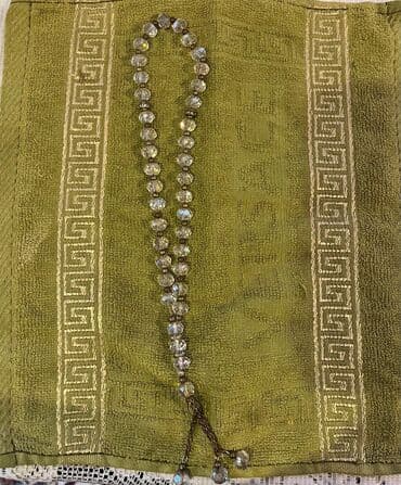 Şüşə təsbeh 10 manat