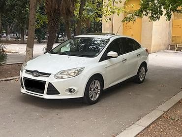 avto mubadiləsi: Ford Focus: 1.5 l | 2013 il 142523 km Sedan — 2