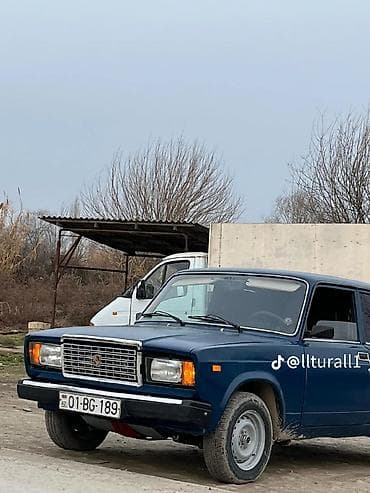Aksesuarlar və tüninq: VAZ (LADA) 2107: 1.6 l | 2001 il 16220 km Sedan — 2