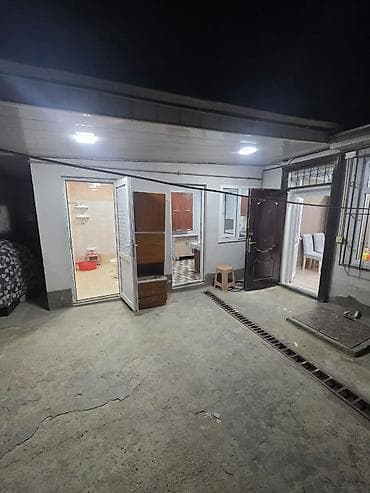 вилл: 2 комнаты, 35 м², Средний ремонт — 2