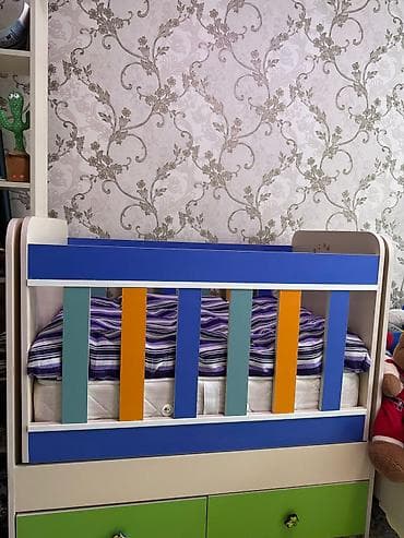 beşik tülü: Oğlan və qız üçün, İşlənmiş, Dördbucaq, Beşik, Matras ilə, Yellənmə mexanizmsiz — 3