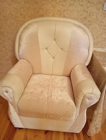 kuxna divanlari: Klassik divan, Divan — 2