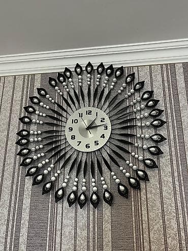 Картины и портреты: Настенные часы, Механические — 1