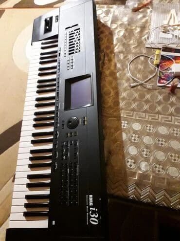 en ucuz macbook: Sintezator Korg İ30 — 2