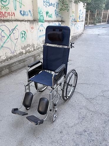 Yerimək üçün arabalar, çəliklər, əsalar, rollatorlar: Elil arabasi. Genis oturacaqli. Bel hissesi hundur. Qiymeti razilasmaq — 3
