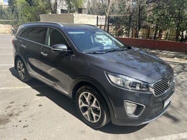 Kia Sorento: 2 л | 2015 г. Внедорожник