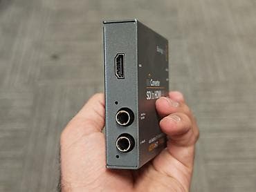 Blackmagic Design SDI to HDMI 6G Mini Converter Bir layihə üçün — 3