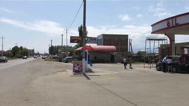 et dükanı: Lənkəranda Bakı-Astara maqistral yolunun üstündə, sahəsi 0.5+ hektar — 9