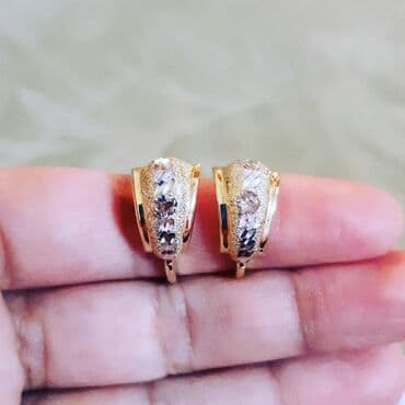 sirqalar qizil: Sırğa, Sarı qızıl, 585 Əyar, 247 g — 3