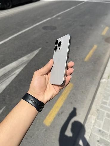 iphone 15 qiymət: IPhone 15 Pro, 256 GB, Natural Titanium, Face ID — 3