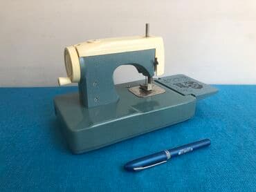 qədimi qəpiklər: Antik mini tikish mashini sovet dovrune aid idel vezyyetde — 6