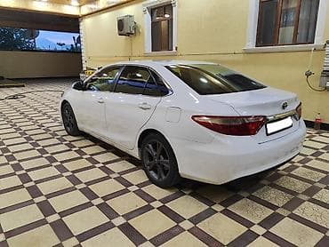 camry stop: Toyota Camry: 2.5 l | 2014 il Sedan — 4
