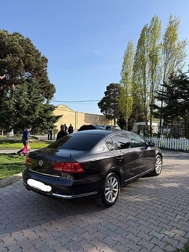 volkswagen tiguan ii: Volkswagen Passat: 2 л | 2012 г. Седан — 5