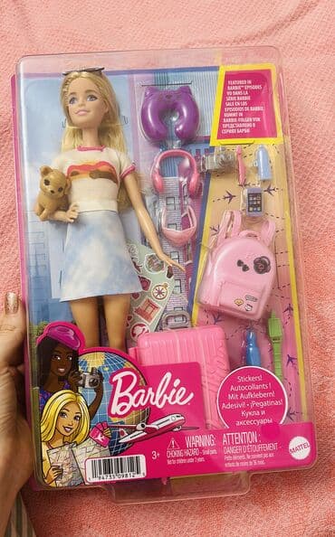 barbi kuklasi: Barbie “Səyahətçi” dəstı – Mattel Məzmun: - Barbie kuklası (uzun sarı — 1