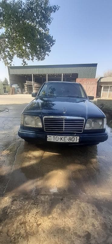 mercedes 210 ehtiyyat hissəsi: Mercedes-Benz E-Class: 2.5 l | 1992 il Sedan — 1