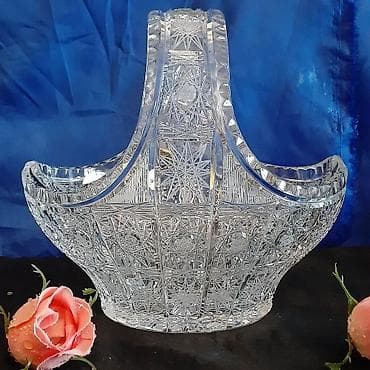 ag qapilar: Tom konfet qabilar 21 sm
cutu 245 azn — 3