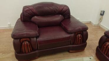 konputer masası: İşlənmiş, Divan, 2 kreslo, Jurnal masası, Bazalı, Açılmayan — 4