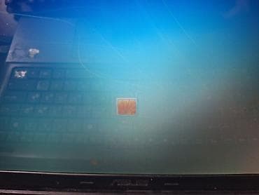 ekran kartı notebook: ASUS noutbuk - Brend və model: ASUS (korpusda ASUS loqosu) - Ekran — 5