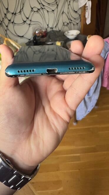 Техника для кухни: ZTE v889m, 512 ГБ, цвет - Голубой, Сенсорный — 4