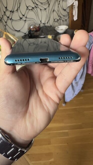 телефон fly cirrus 9: ZTE v889m, 512 GB, rəng - Mavi, Sensor — 4