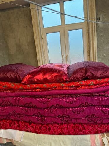 Yeni Böyüklər üçün Yorğan, Ünvandan götürmə