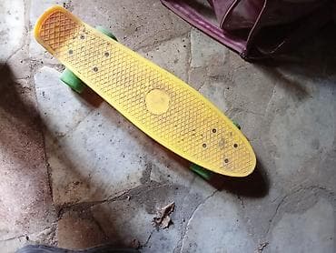 Sarı rəngli plastik penny skeytbord - Gövdə: Sərt plastikdən, üst